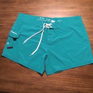Women's Maui Rippers swim/beach shorts, size 14